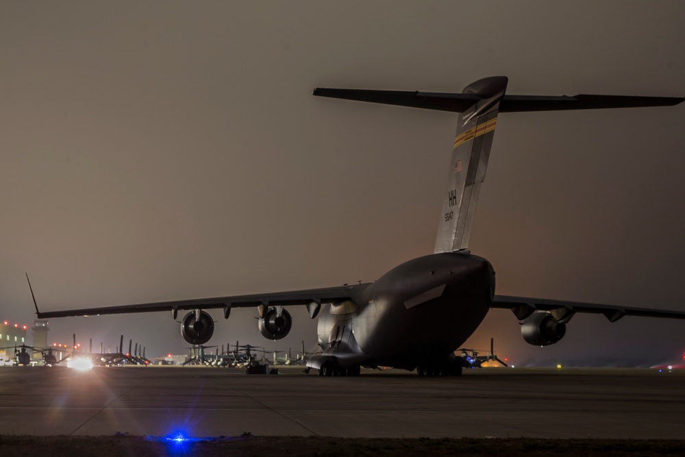 C-17 lands on Marine Corps Air Station Camp Pendleton