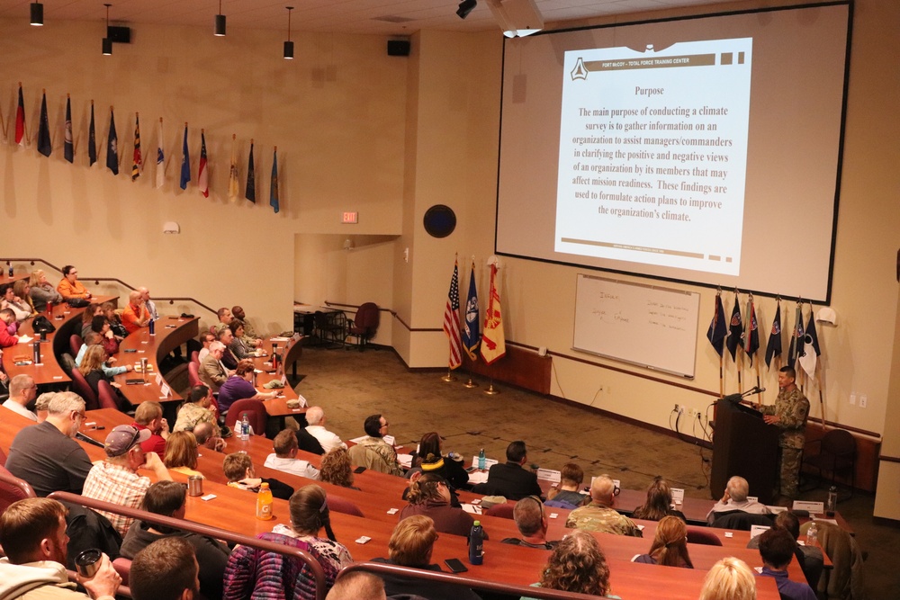 Garrison commander briefs Fort McCoy workforce on 2019 climate survey results