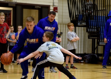 Coast Guard Academy basketball team participates in Joint Base Elmendorf-Richardson kids clinic