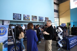 Navy Medicine West Personnel Spark Interest in STEM during San Diego Fleet Week