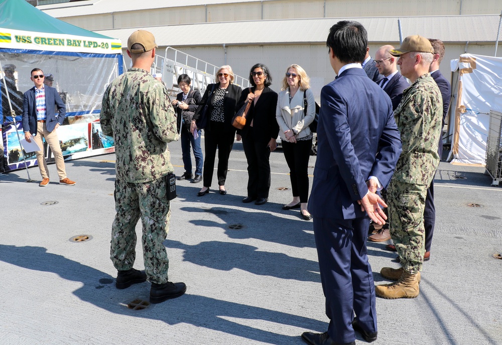 USS Green Bay (LPD 20) U.S. Congressional Staff Tour
