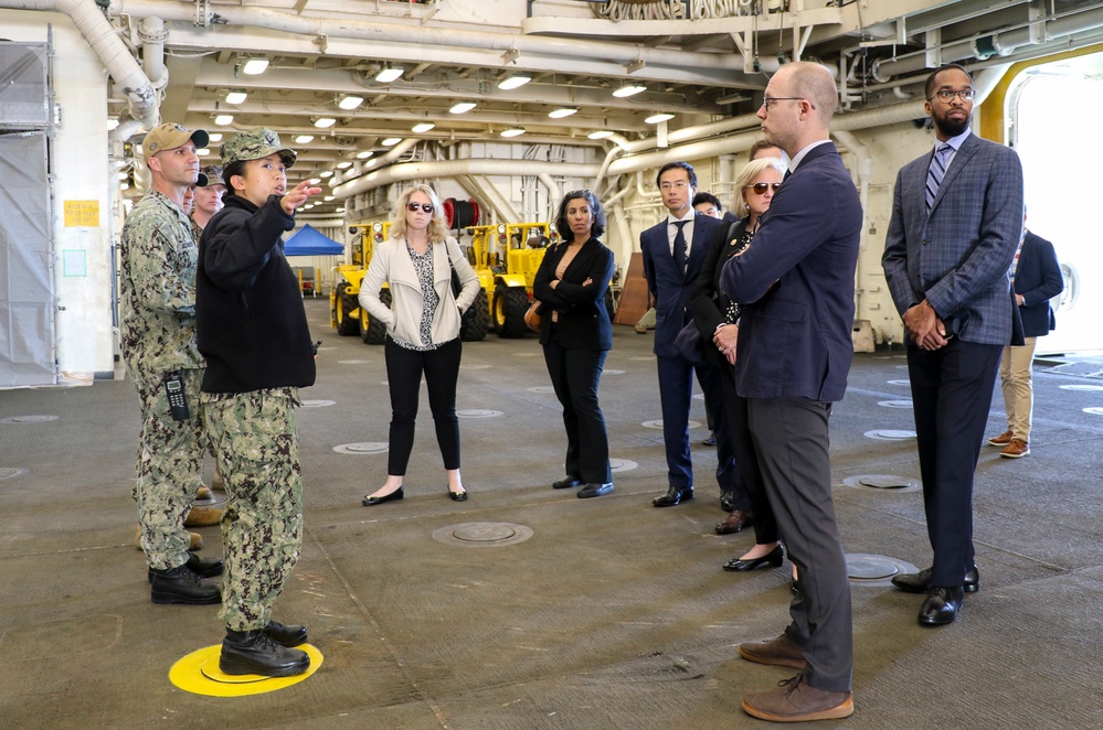 USS Green Bay (LPD 20) U.S. Congressional Staff Tour