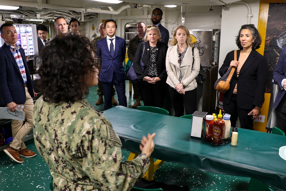 USS Green Bay (LPD 20) U.S. Congressional Staff Tour