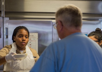 Sailor serves veteran