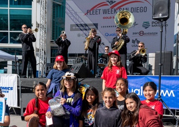 STEM student day during  Fleet Week San Diego 2019