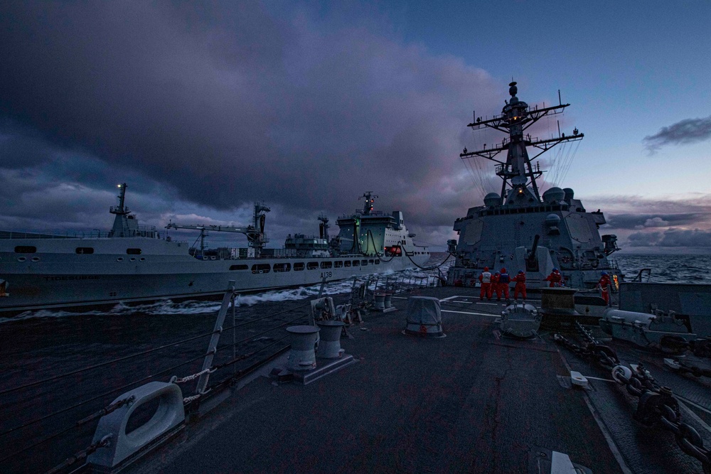 USS Gridley Conducts an Underway Replenishment
