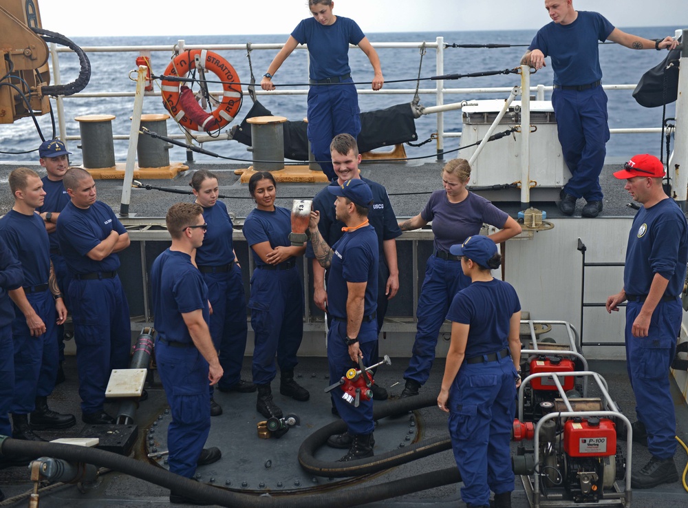 Damage controlman teaches shipboard lessons in the Yellow Sea