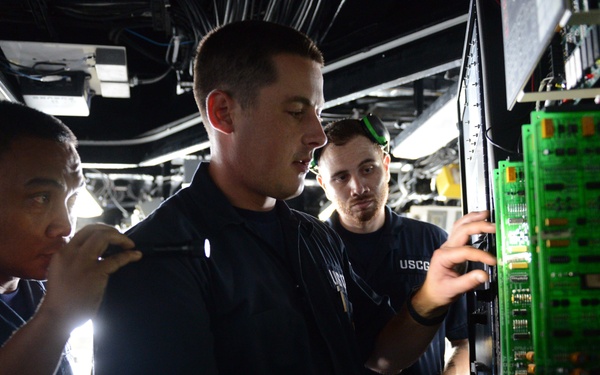 Coast Guard Cutter Stratton engineers collaborate with Philippine Navy aboard cutter in common
