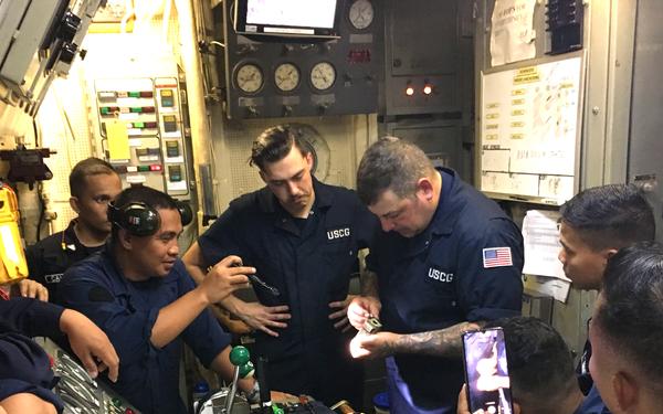 Coast Guard Cutter Stratton engineers collaborate with Philippine Navy aboard cutter in common