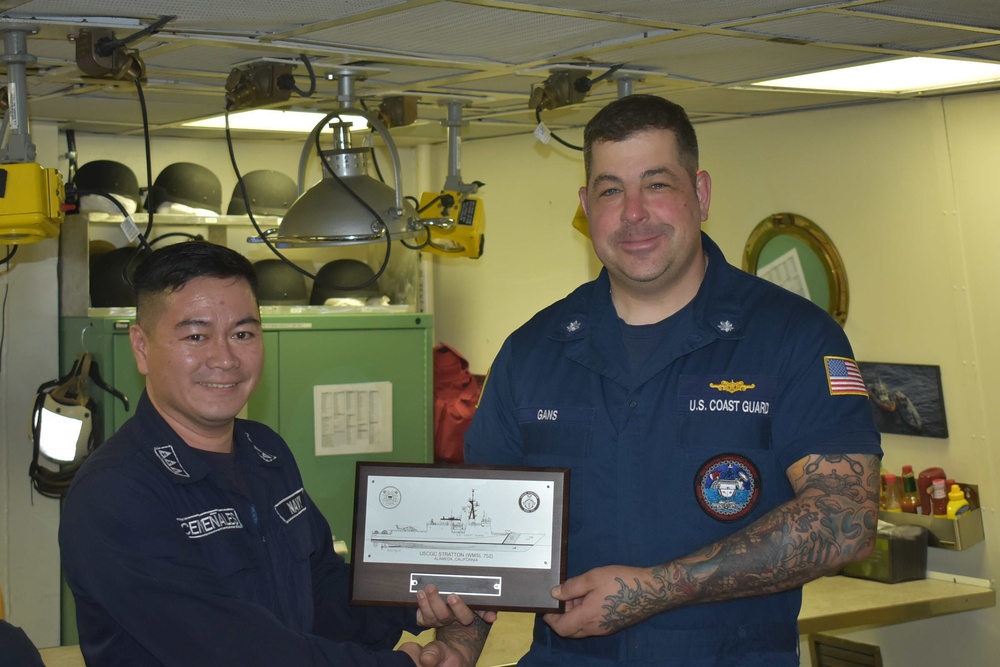USCGC Stratton engineers collaborate with Philippine Navy aboard cutter in common