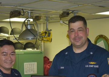 USCGC Stratton engineers collaborate with Philippine Navy aboard cutter in common