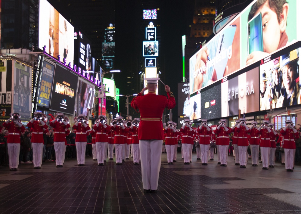 Marine Corps’ 244th Birthday Celebrated in Times Square