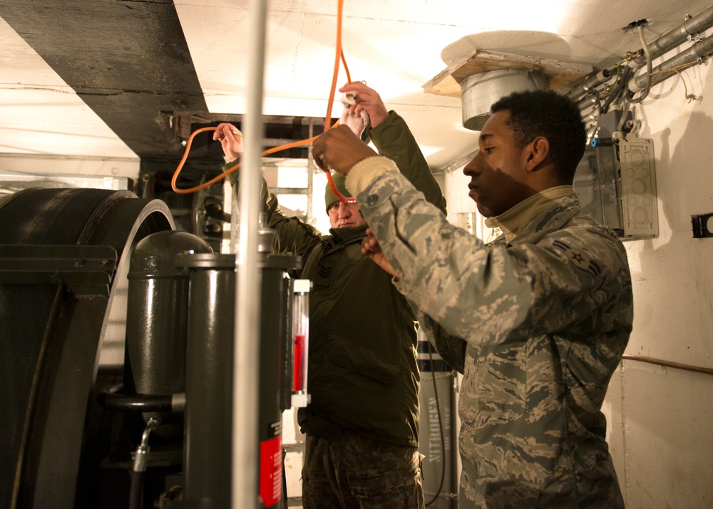 Airfield Airmen “Arrest” Aircraft