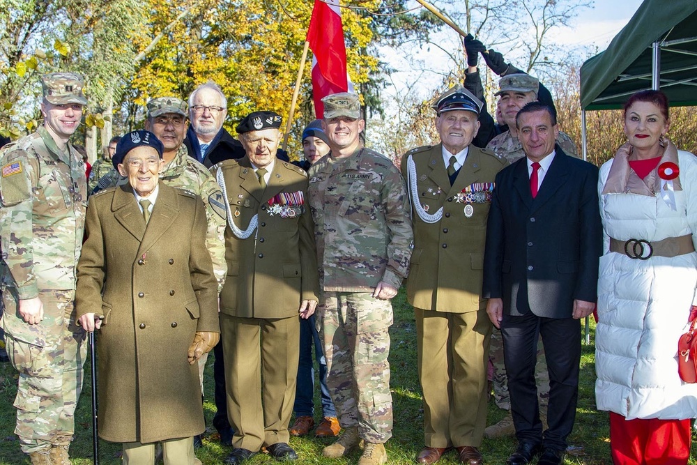 Blackjack Brigade joins community for Polish Independence Day activities