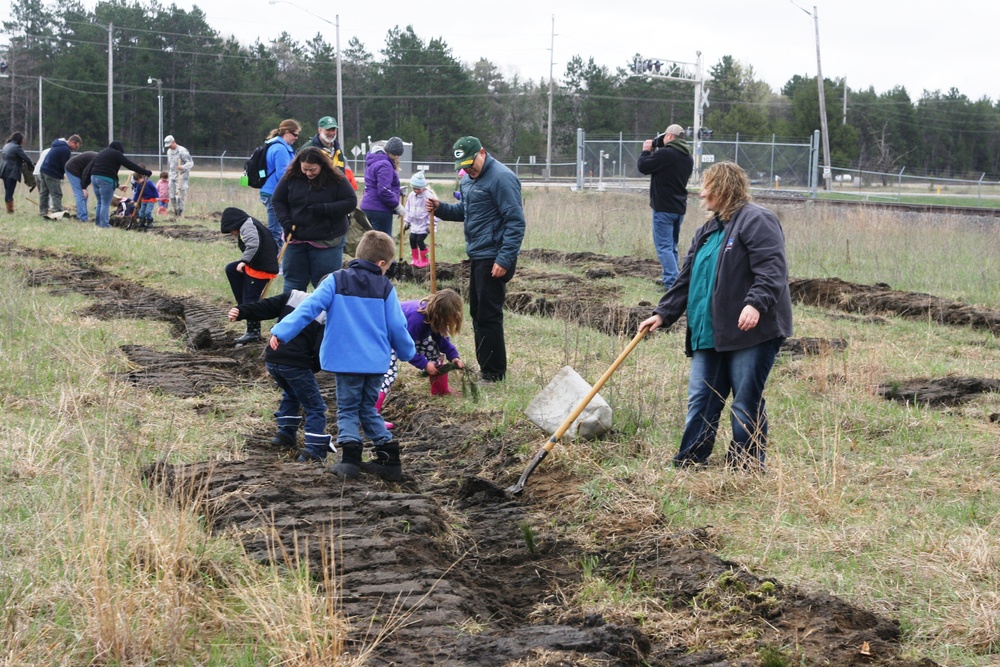 2016 Arbor Day observance at Fort McCoy