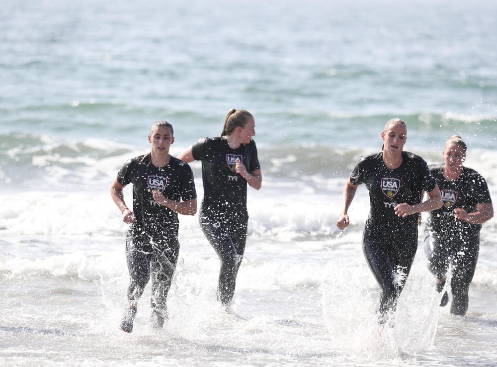 U.S. Women’s National Water Polo Team, NSW BTC Spend Day Training Together