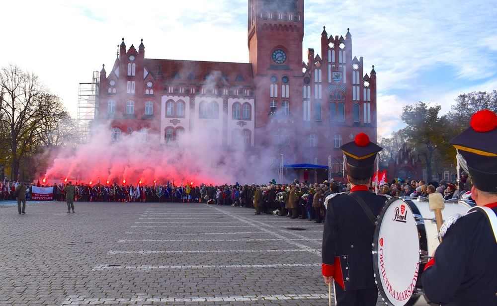 U.S. Navy Participates in Polish Independence Day commemoration