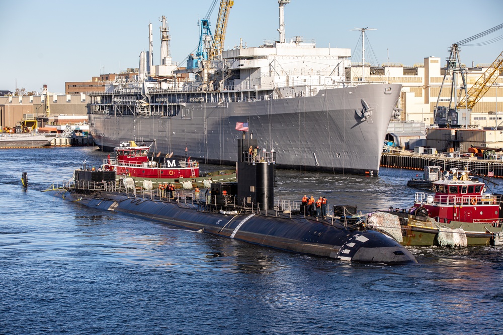 Norfolk Naval Shipyard completes moored training ship conversion of USS La Jolla