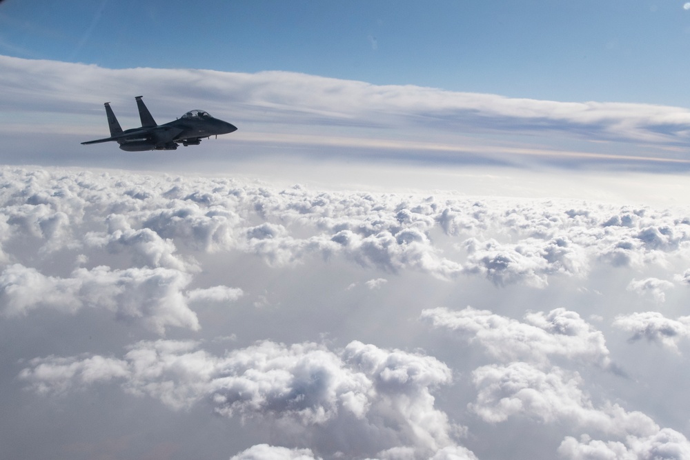 KC-135 AOR refueling mission