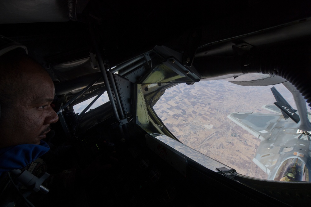 KC-135 AOR refueling mission
