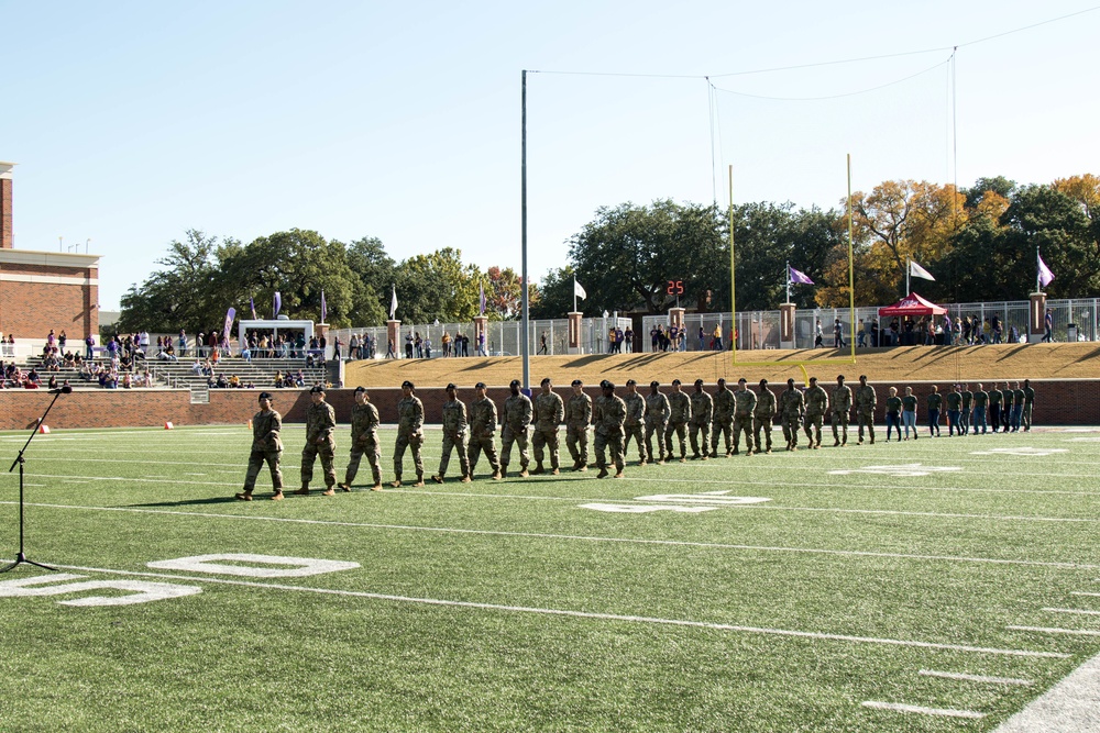 Wagonmasters Help Continue UMBC Tradition