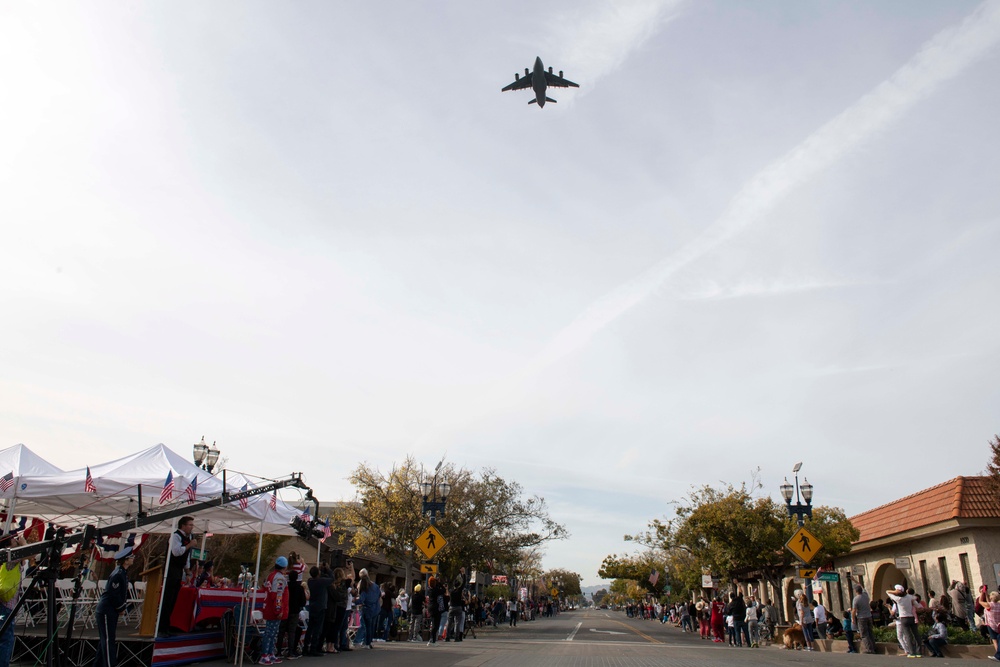 Travis AFB Airmen participate in Veterans Day Parade