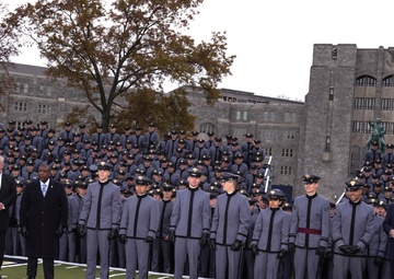 Fox NFL Sunday ventured to West Point for Veterans Day salute
