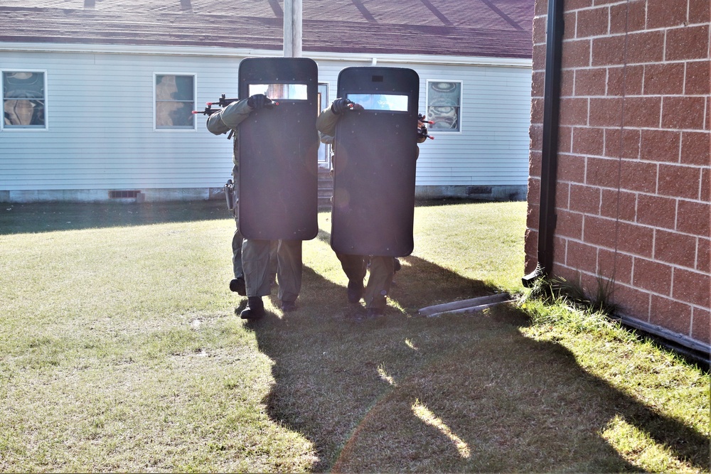 Fort McCoy Special Reaction Team holds training, prepares for possible responses