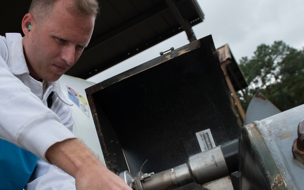 23d LRS Airmen test LOX purity