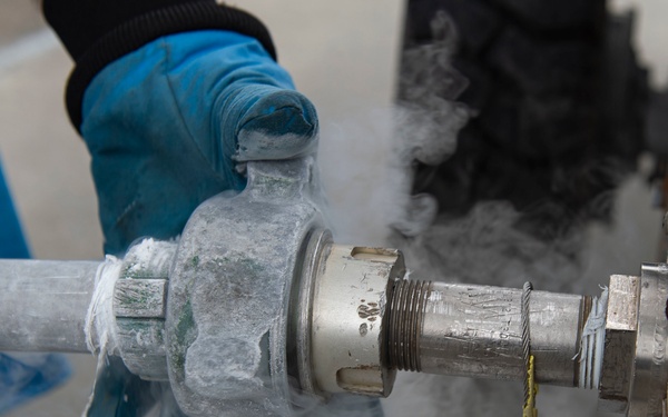 23d LRS Airmen test LOX purity