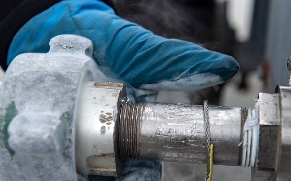 23d LRS Airmen test LOX purity