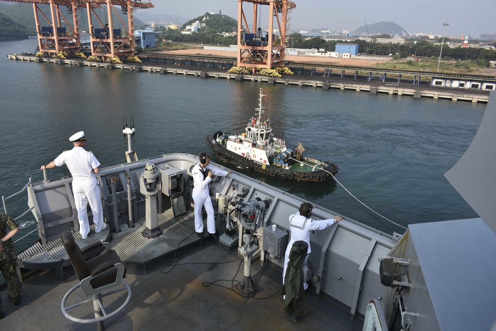 USS Germantown (LSD 42) participates in Tiger TRIUMPH