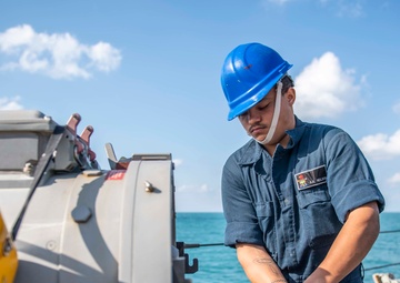 A Sailor Aboard USS Milius (DDG 69) Tests a Mark 32 Surface Vessel Torpedo Tube