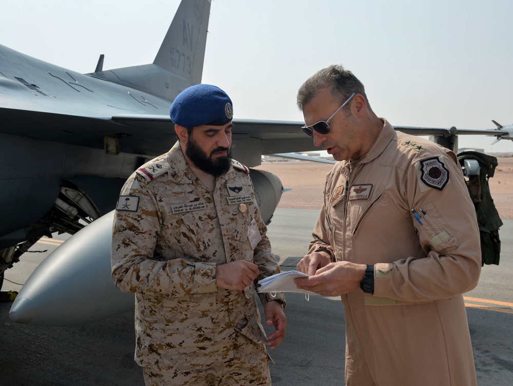 AFCENT commander visits Prince Sultan Air Base