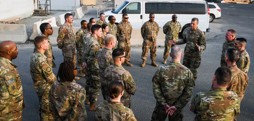 Lt. Gen. Guastella goes into Airmen’s workplaces, recognizes top performers