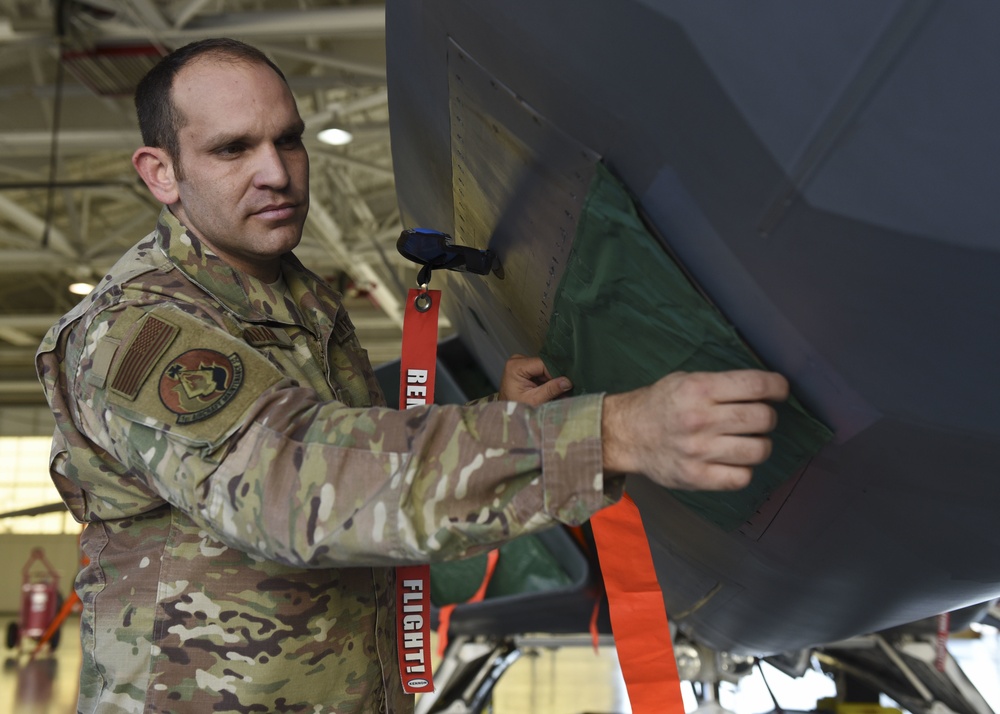 DVIDS - News - Airman’s innovation sparks excitement for Raptors