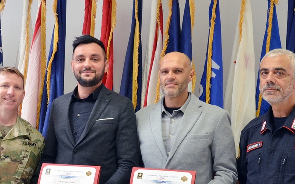 Garrison recognizes Carabinieri for outstanding performance