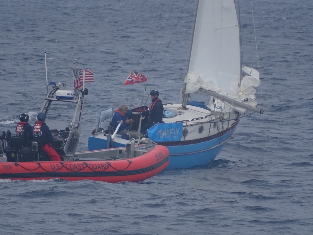 78-year-old man sails across Pacific Ocean Alone