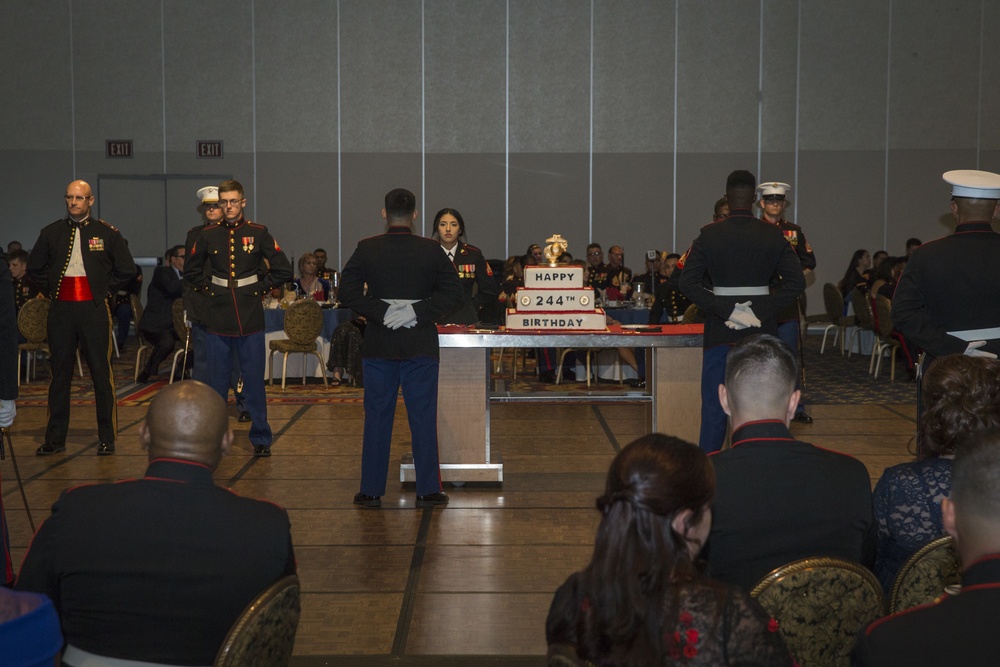 2019 H&amp;HS USMC Birthday Ball