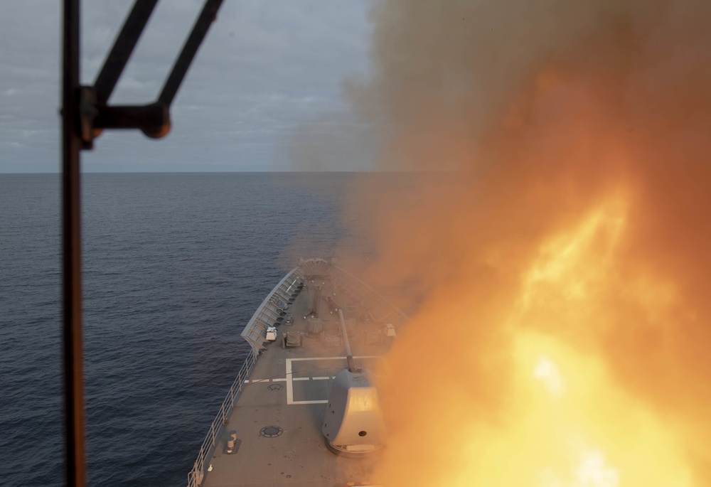 USS Bunker Hill (CG 52)