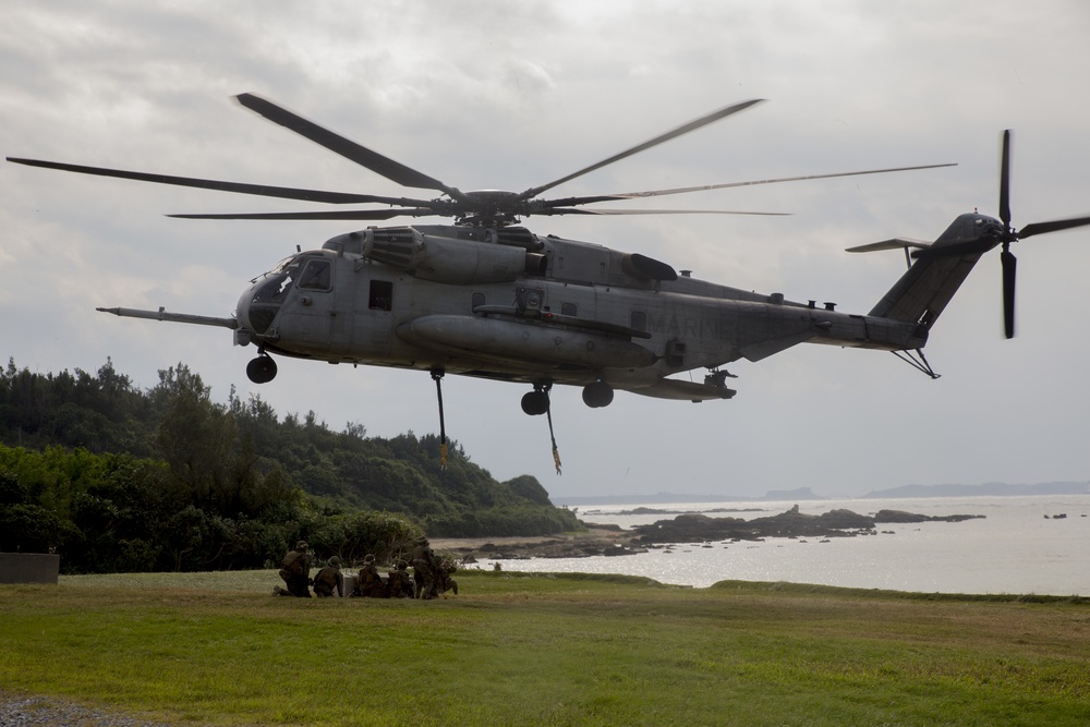 CLB Marines conduct battalion field exercise