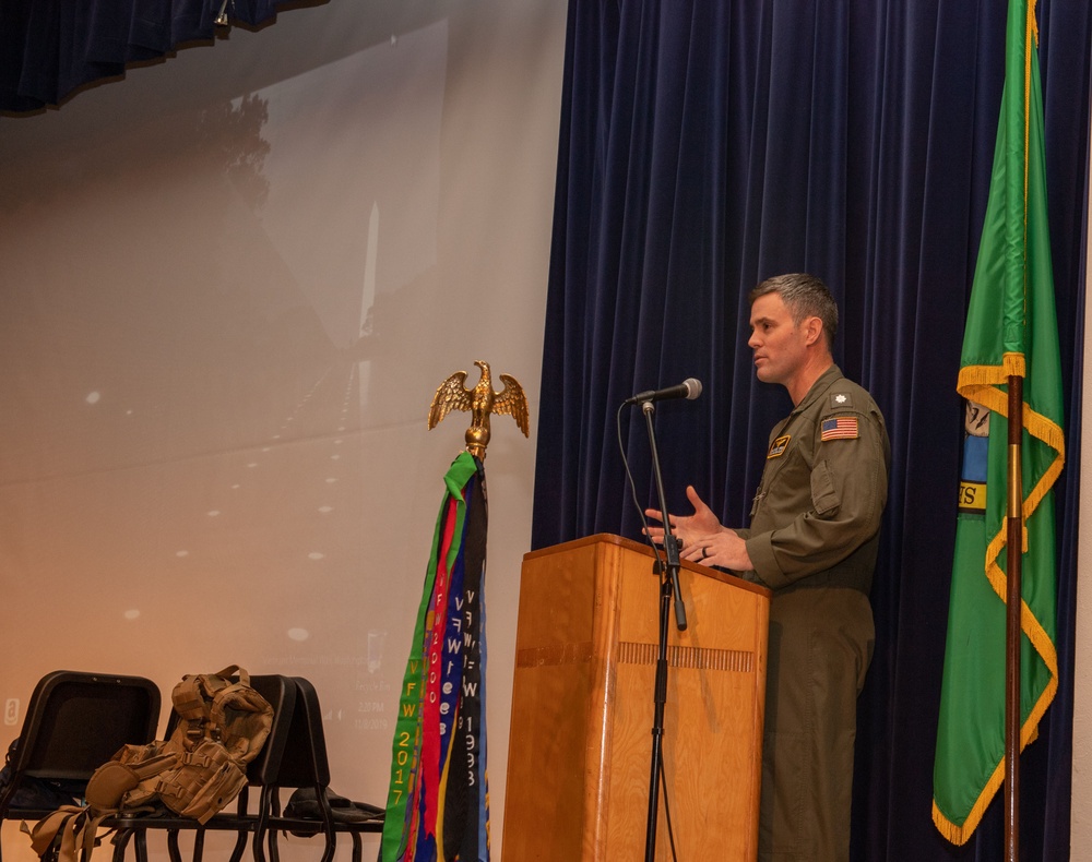 NAVMAG Indian Island CO Speaks at Chimacum Elementary School Veterans Day Assembly
