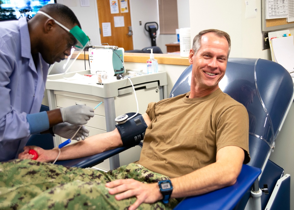 NMCSD XO Donates Blood to ASBP