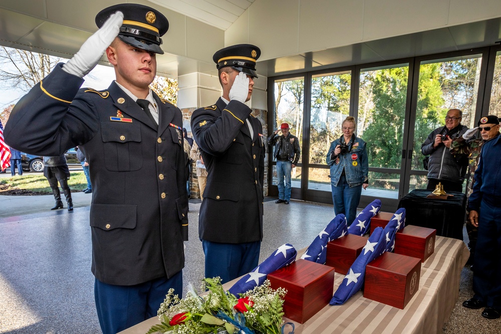 Soldiers and Airmen participate in Mission of Honor ceremony