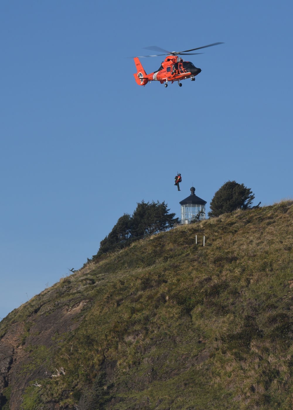 Advanced Helicopter Rescue School - cliff rescue training