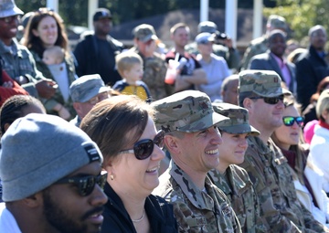 Local elementary school honors veterans