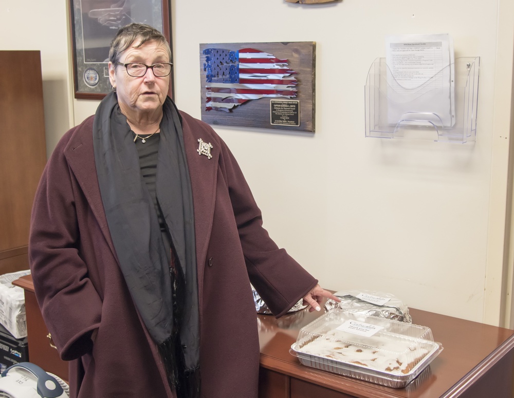 Jane Hauth bakes for Sumpter Smith Airmen