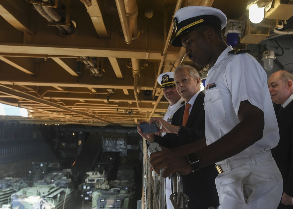 USS Germantown (LSD 42) participate in Tiger TRIUMPH