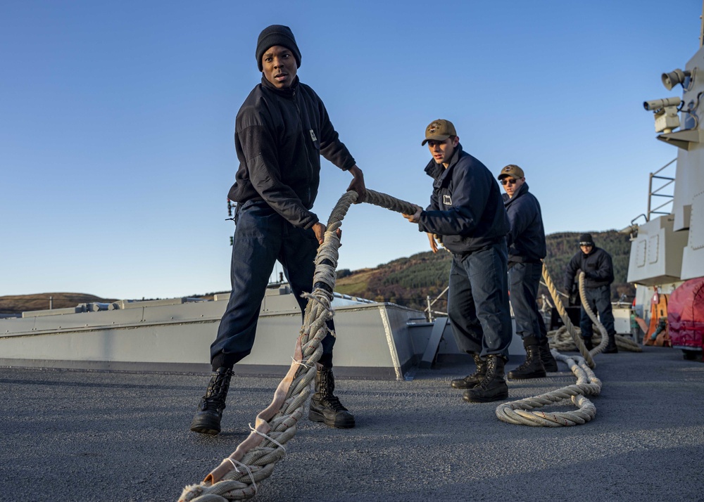 USS Gridley Sailors Heave Line