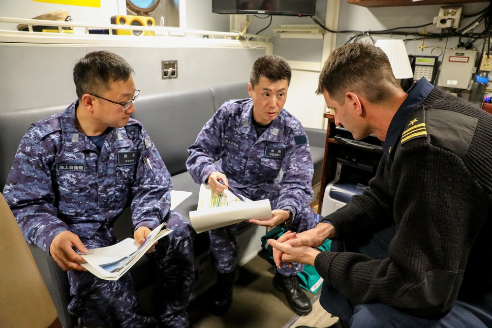 USS Pioneer arrives in Nichinan Japan for Mine Warfare Exercise 3JA 2019